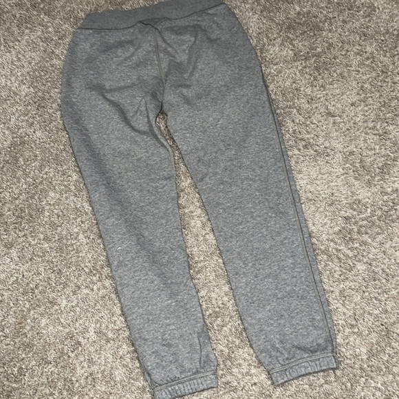 •Lvivva (lululemon kids) sweatpants•​ - Picture 3 of 4